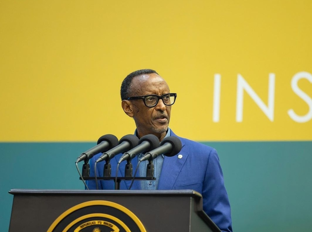 Perezida Kagame Yavuze Uburyo Bwe Bwo Kuyoboka Imana Mu Masengesho Yo ...