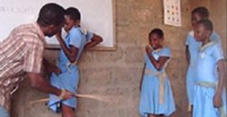 Umwana ahanwa mu rukundo ni bwo agira icyo ageraho amaze kuba mukuru