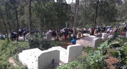 Ibihe by'imperuka! Umugabo w'umukire yashyinguye isanduku irimo inkwi z'imyase