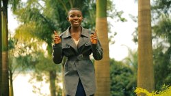 Nyuma gukurirwa ingofero na Mike Karangwa na Nelson Mucyo, Rehema w'imyaka 14 yinjiye mu muziki