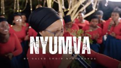 Galed Choir yakoze mu nganzo yibutsa abantu ko Imana ibakunda kandi ko bagomba kugendera mu nzira zayo