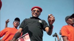 Theo Bosebabireba yashyize hanze indirimbo "Umunyabwenge" ibaye iya gatatu akoze yamamaza Paul Kagame