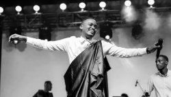 Josh Ishimwe ageze kure imyiteguro y'igitaramo cye cya mbere "Ibisingizo bya Nyiribiremwa"