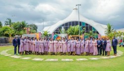 Family Of Singers Choir ifite umwihariko wo kwita ku Muryango yashyize hanze indirimbo 'Akanyamuneza'-VIDEO