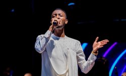 Emmy Vox nyuma yo kurushinga yigarukiye mu nganzo-VIDEO