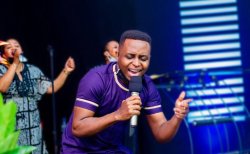 Fabrice Munyaneza wari urwaye indwara y'Icyaha agakirira mu rupfu yasohoye indirimbo "Ni Muzima"