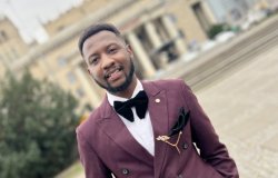 Zahabu yari itwikirije amazi yatwikuruwe! Ibintu 3 byihariye ku muramyi Mugabo Boris uba muri Pologne - VIDEO