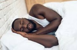 Niba udasinzira neza ku bushake Imana izabikubaza