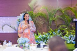 Imyaka 30 yo kuramya mu Rwanda: Apôtre Mignonne yibukije Abaramyi ko kuramya atari indirimbo gusa