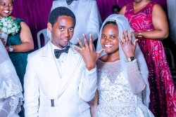 Niyonkuru Innocent yambikanye impeta y'urudashira n'umukunzi we Mugabekazi Pascaline