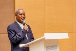 Kugira ngo Bibiliya ikorwe itwara arenga ibihumbi 100 Frw none abaterankunga bagabanutseho 80% - Ihurizo ku Rwanda