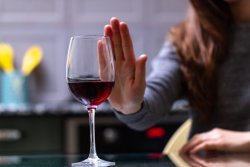 If you don't drink alcohol you made a good decision: Know the disadvantages of Red Wine
