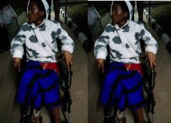 Divine Nyinawumuntu wari urwariye muri CHUK yavuye mu bitaro agendera mu igare