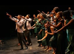 Canada: Jaspel Worship Team itozwa na Yves Rwagasore yatanze igitambo cy'amahoro mu ndirimbo "Calvary"