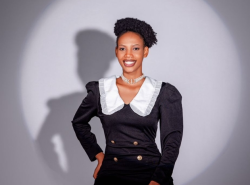 Gasasira Clémence atangiranye umuziki wa Gakondo indirimbo ya mbere yise “Urutazashira”- Gospel irungutse