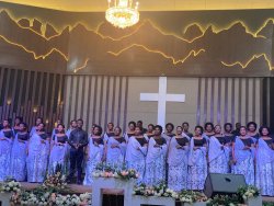 Kwibuka 30: Gloria Choir ya ADEPR Bibare yatanze ihumure mu ndirimbo "Humura Rwanda" - VIDEO