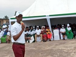 Turamusabira ku Mana dupfukamye, duhagaze, turyamiye imbavu zose ngo imurinde akomeze kutuyobora - PDI kuri Perezida Kagame