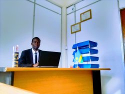 Cyubahiro Alphonse uyobora Elayo Family Choir yashinze Channel izafasha Abanyarwanda kumenya Amategeko