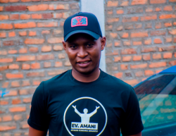 Ev. Amani yashyize hanze indirimbo nshya ‘Uranzi Yesu' isamirwa hejuru n'ab'imitima imenetse