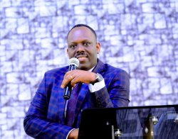 The Call to Leadership: Bishop Prof Fidele Masengo wagize isabukuru agiye kongera kumurika igitabo