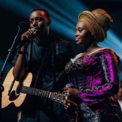 Papi Clever na Dorcas bahishuye ubuzima busharira banyuzemo n'uko Imana yabahuje