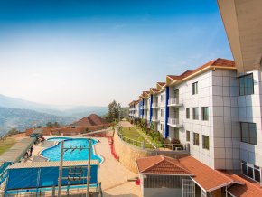 Dove Hotel yashyiriyeho Abakiristo Igisope cyo kuramya no guhimbaza Imana inateguza 'Couples Night'