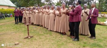 Korali Love Family ya ADEPR Nduba irakataje mu ivugabutumwa