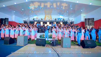 Nyuma yo gutanga impano y'indirimbo isoza umwaka korali Salem ikomereje i Musanze