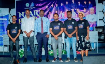 Umuriro wa Mwuka Wera wahuye n'uw'amashanyarazi! Cornerstone choir yikuye mu mbundo itumira korali ya ADEPR