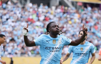 Umukinnyi Jeremy Doku wa Manchester City yasangije abantu ubutumwa bwiza bwa Yesu Kristo