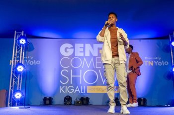 Kuki Israel Mbonyi yahisemo agakingirizo hagati y'urumogi n'inzoga muri Gen Z Comedy?