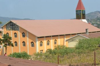 Ese bizorohera amadini n'amatorero kwigobotora ibi bibazo bitatu umwaka wa 2024 usize imusozi?