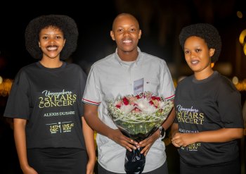 Pastor Lopez ari mu Rwanda aho yaje kwitabira igitaramo “Umuyoboro 25 Years Concert” cya Alexis Dusabe