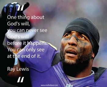 Tim Tebow: Umukinnyi wa Football wamamaye mu gukoresha amagambo y'iyobokamana kurusha abandi ku isi