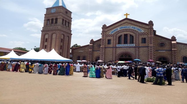 Menya amateka arambuye ya Kiliziya Gatolika mu Rwanda