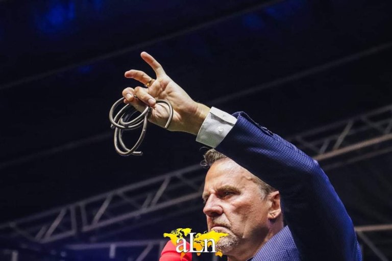 Uganda: Ev. Dana Morey awa omukisa emitima gy'abangi mu lutalo lw'omusalaba olwetabiddwamu omuyimbi Grace Ntambara