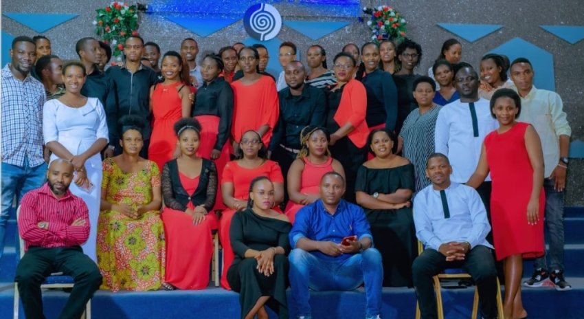 SAUTI HEWANI GROUP ishaka kugera ku rwego mpuzamahanga yasohoye indirimbo "Ijisho ry'Imana" iri mu njyana y'injyaruwa