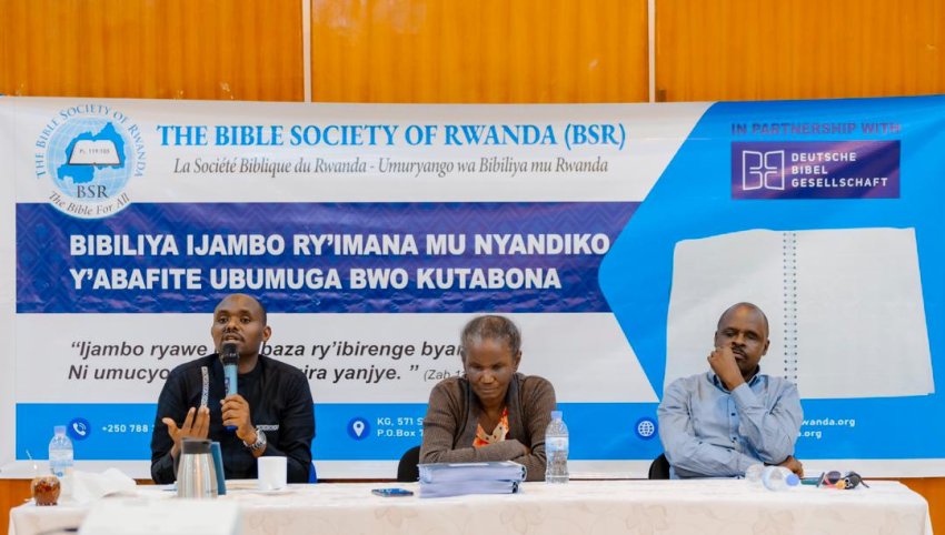 Amadini n'itangazamakuru basabwe gufata iya mbere mu gukumira imvugo zipfobya abafite ubumuga