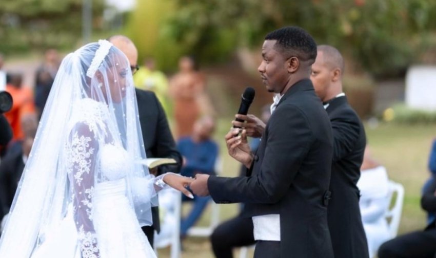 Miss Elsa Iradukunda na Prince Kid basezeranye imbere y'Imana bahabwa impanuro zikomeye na Rev Alain Numa