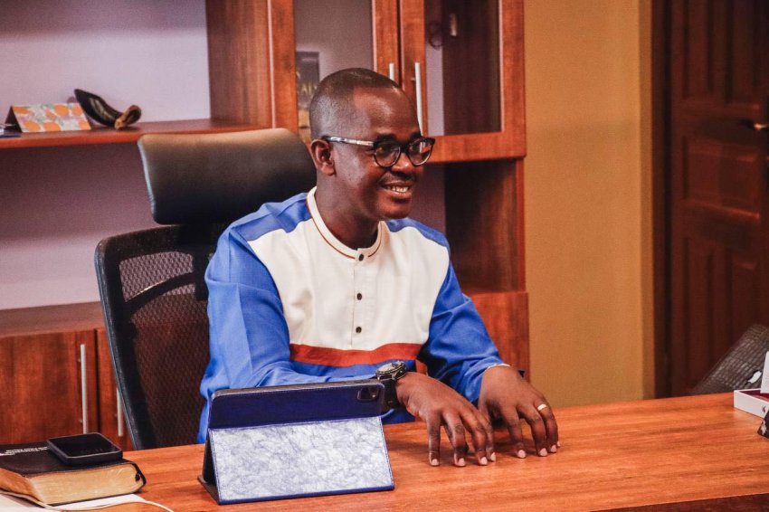 Pastor Dr. Ian Tumusime: Ibintu bitandatu birimo ubwenge byagufasha kubaho neza muri iyi Si