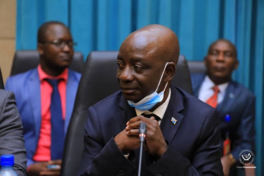 Ni agahomamunwa! Justin Bitakwira yafashe umwanya mu rusengero abwiriza Abanyekongo kwanga Abatutsi