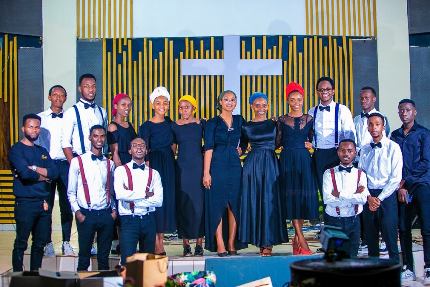 lmbaraga! lmbaraga! lmbaraga z'Uwiteka - Victors band bahagurukanye imbaduko-VIDEO