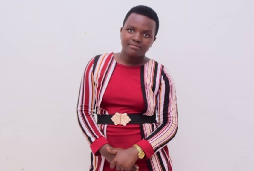 Capitoline yongeye kwibutsa abantu ko Imana ikorera ku gihe mu ndrimbo nshya yise "Ikorera ku Gihe"