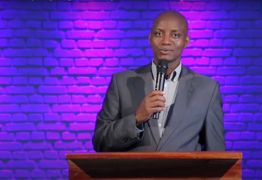 Mu Rwanda bazi Chimie aho umuntu akugaburira ibirayi, ipusi zikavugira mu nda kandi ntazo wariye - Pastor Desiré