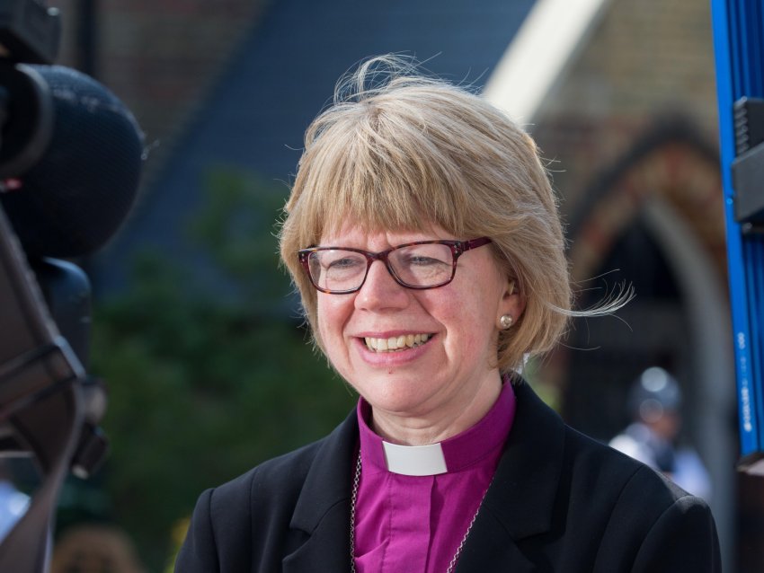 England: Umwepisikopi yahamije ko guha umugisha abahuje ibitsina bizatwara imbaraga mu rusengero rwe 