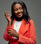 Cynthia ugarukanye toni y'amashimwe yavuze imbarutso y'indirimbo "Ajya Arema Inzira" yanditswe na Niyo Bosco