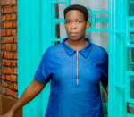 Umuramyi Jeanne Nayo usa nk'uwavuye mu mva yizihije umwaka Imana imurokoreye