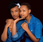 Josh Ishimwe yahaye impanuro za kibyeyi Alicia na Germaine baherutse gusohora indirimbo "Ibendera" 