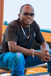 Rhumba Gospel ikomeje kugira isura nshya binyuze muri David n'indirimbo ye “Nta yindi Mana"
