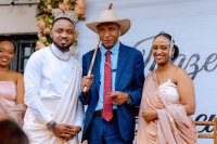 Injira mu bukwe bw'umuhungu wa Dr. Rev. Rwibasira Vincent bwaranzwe n'udushya tw'akataraboneka